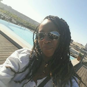 Meet your Posher, Katrina